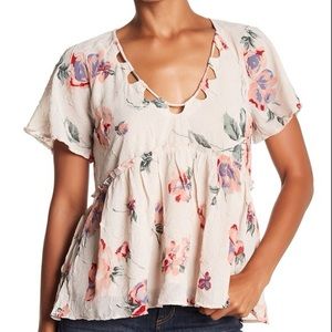 Lucky Brand Pink Floral Flutter Top Large